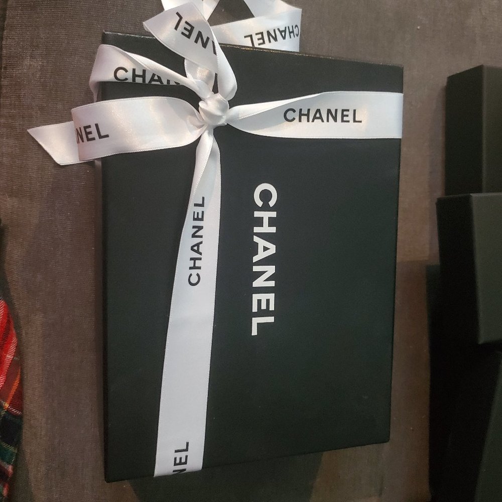 Chanel Box